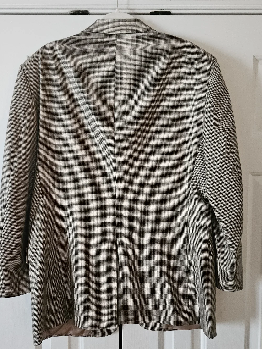 Jos. A. Bank Men's Tan Black Houndstooth Wool Blazer/Sportcoat 2-Button 43RG.